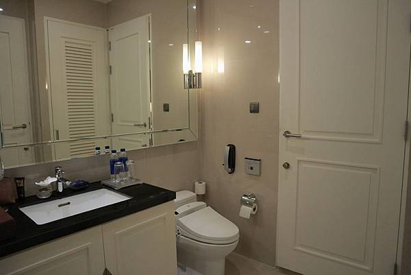 IMG_1946.JPG IMG_1946.JPG