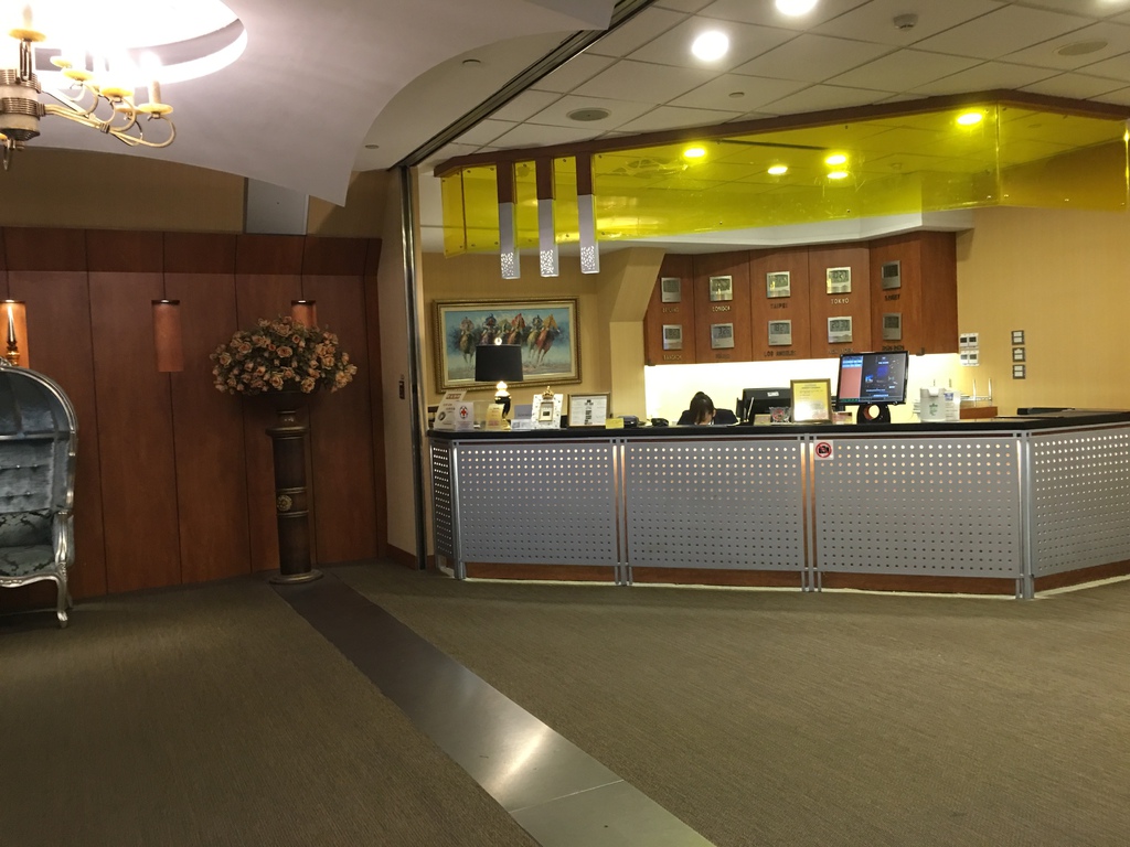 IMG_4952.jpg IMG_4952.jpg