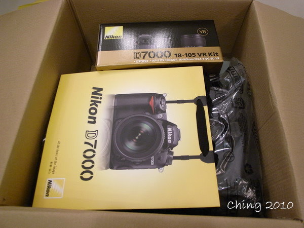 D7000