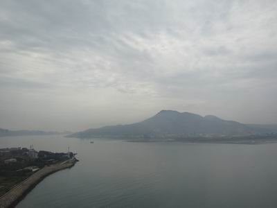 738.JPG