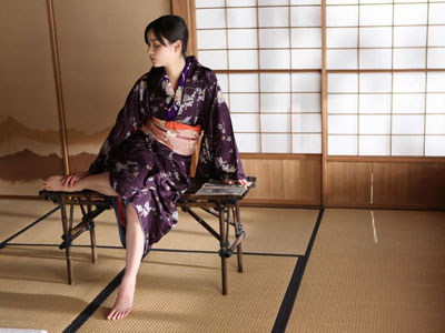 humikonoashi1.jpg humikonoashi1.jpg