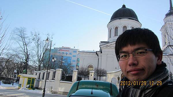 路邊的某建築物 路邊的某建築物