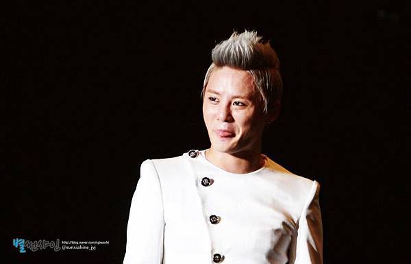 20120623 Xia 1st Asia Concert in Taiwan 41