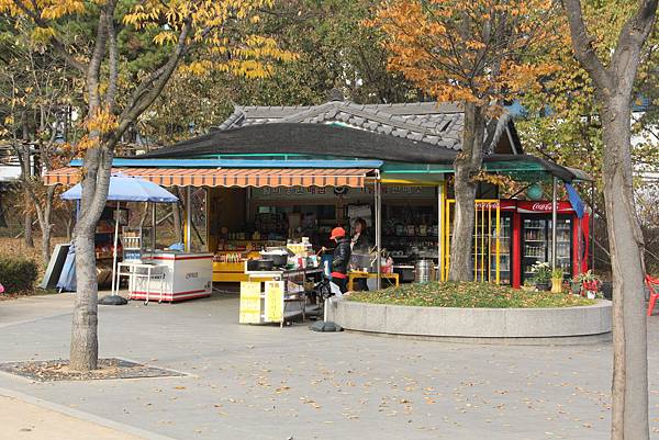 103-11-8月尾島~傳統庭園公園