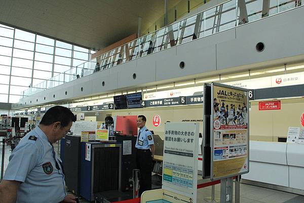 104-06-23~27日本北海道~旭川空港