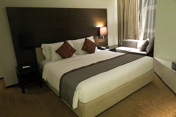 105-10-28～11-1曼谷5天4夜...Anantara bangkok sathorn 2104房