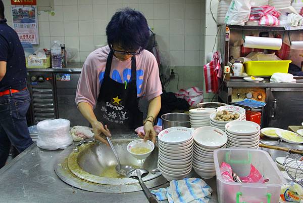 105-11-13台北美食~周記肉粥店