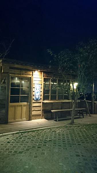 台中三天二夜之旅105-11-25~27~MITAKA 3 e CAFE