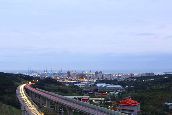 106-2-12台北趴趴走~台北港64車軌