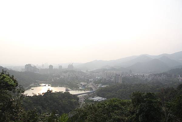 106-4-8內湖趴趴走~康樂山親山步道夜景