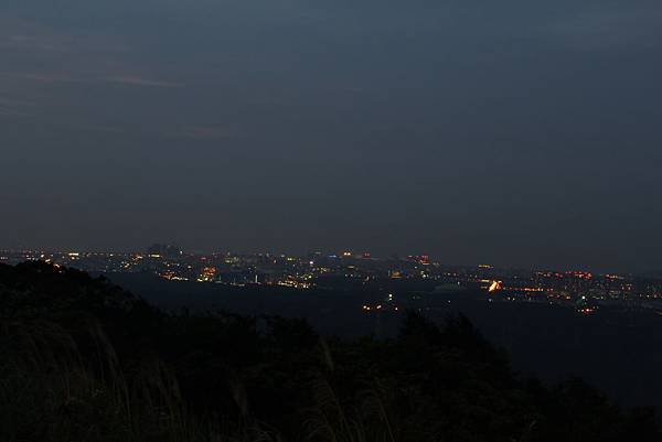 106-4-5桃園趴趴走~大棟山405三角點夜景