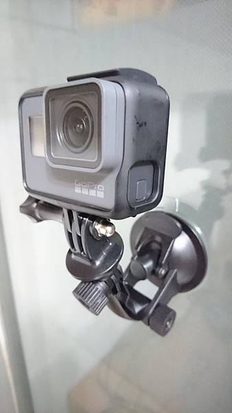 106-5-31HERO 5 BLACK