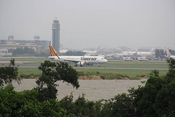 106-5-30桃園趴趴走~桃園國際機場...飛機