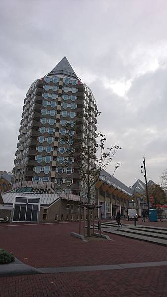 106-11-9鹿特丹-鉛筆屋