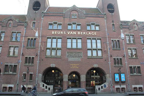     106-11-4阿姆斯特丹-Beurs van Berlage