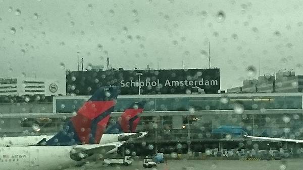 106-11-10阿姆斯特丹-Schiphol機場=Keflavik機場