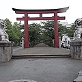 0511鎌倉鶴岡八幡宮鳥居.JPG