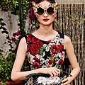 thefemin-dolce-amp-gabbana-brings-on-the-smiles-with-spring-eyewear-campaign-08.jpg