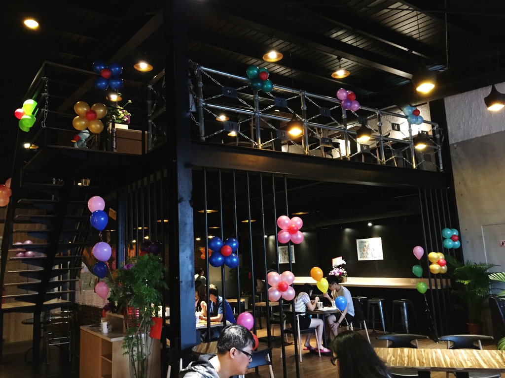 2016-06-11 18.18.58.jpg