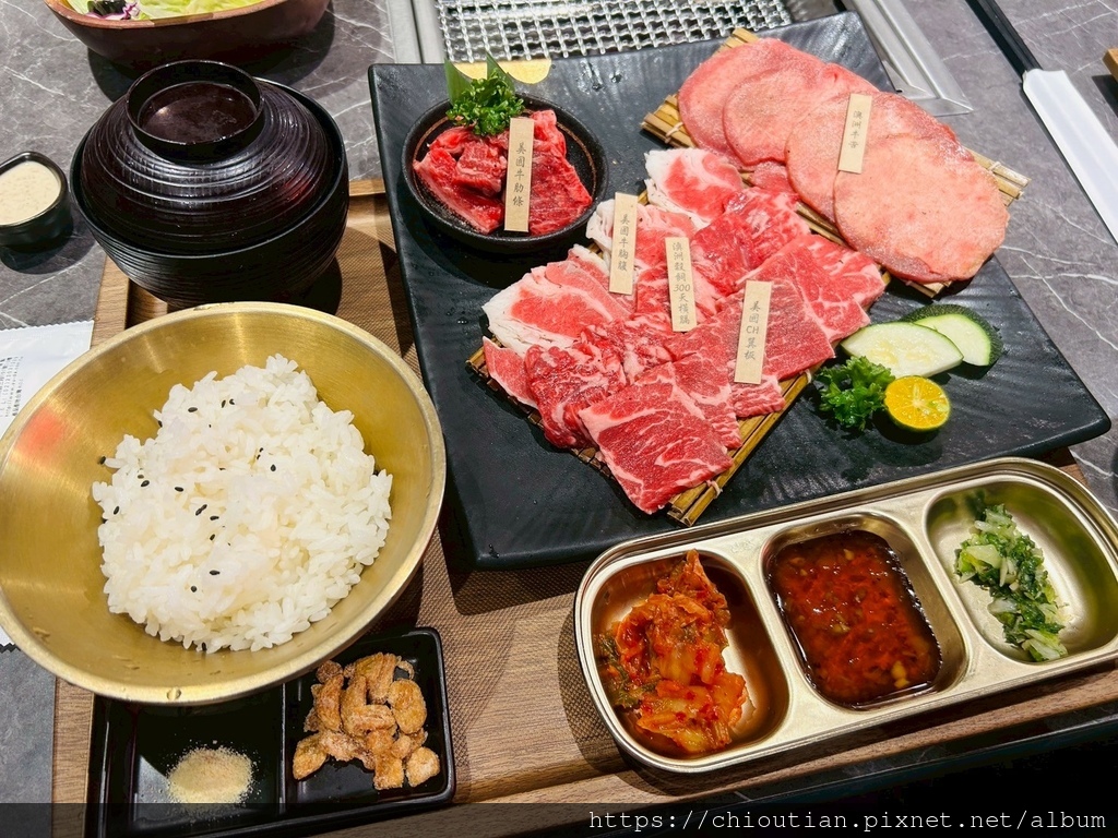 LINE_ALBUM_20250617燒肉_250618_14.jpg