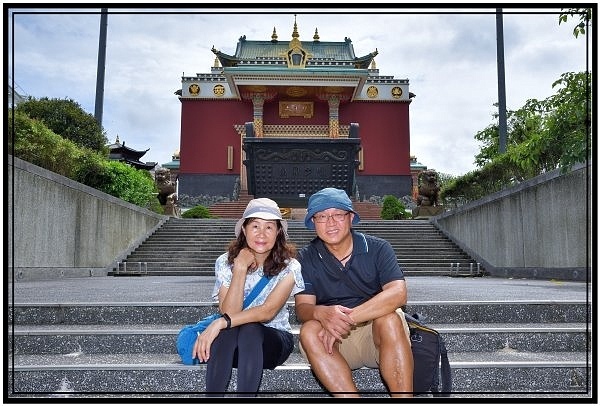 參觀全台最大的藏傳佛寺