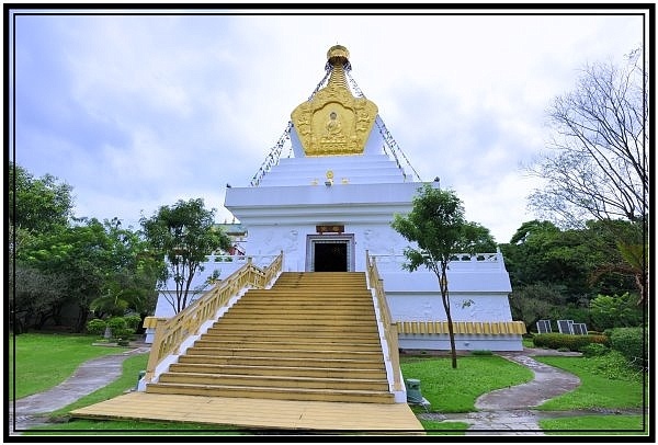 參觀全台最大的藏傳佛寺