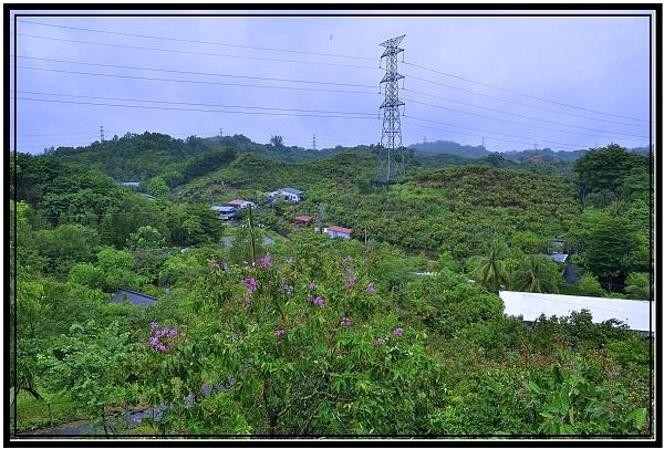 隱藏在台南玉井山區的白色教堂園區