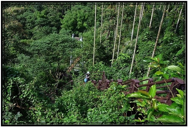 雲林古坑華山土石流教學園區