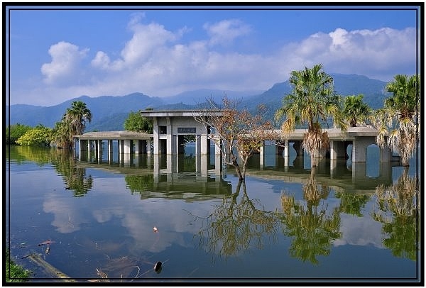 嘉義大埔湖濱情人公園/登白馬亭飽覽曾文水庫風光