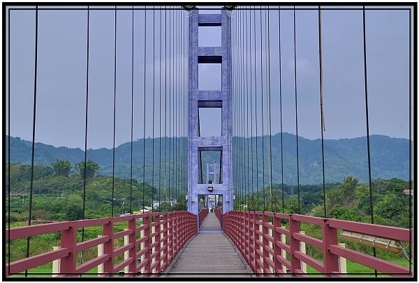 台南楠西旅遊名勝玄空法寺與永興吊橋