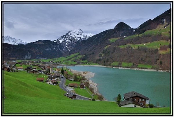 [德瑞旅遊8]由茵特拉根(Interlaken Ost)搭快