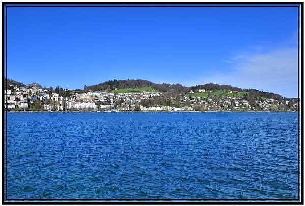 [德瑞旅遊9]包船遊湖飽覽琉森湖風光,夜宿Hotel Ast