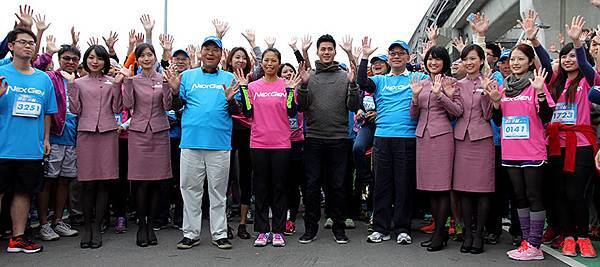 20141213華航55週年路跑 陳偉殷 20141213華航55週年路跑 陳偉殷 Chiwei58 的相簿 痞客邦