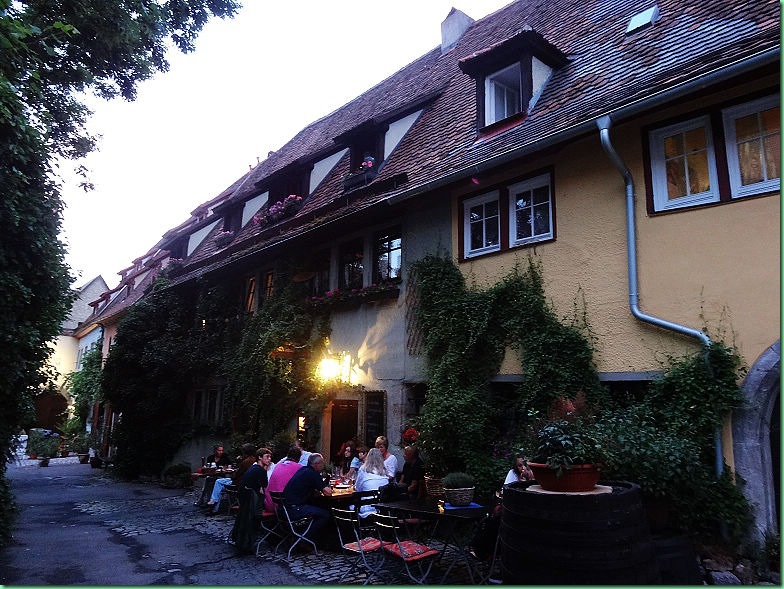 20150719_007 羅騰堡Altfraenkisch Weinstube 101s