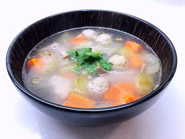 20190301-黃瓜排骨丸子湯.jpg 20190301-黃瓜排骨丸子湯.jpg