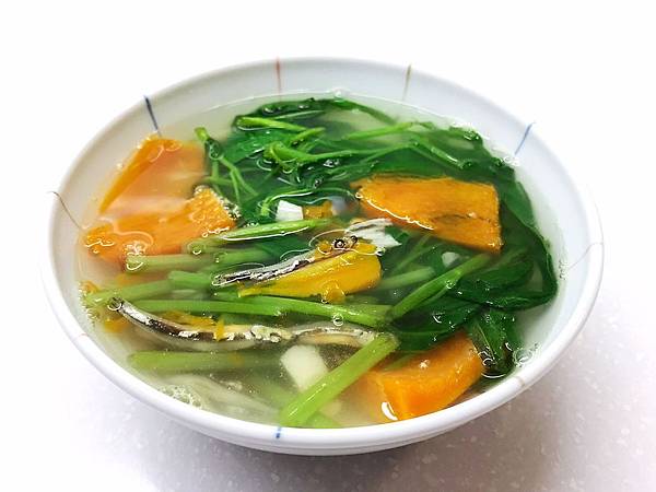 蕹菜湯(小魚乾空心菜湯 )-1.jpg