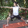 05.virabhadrasana 2勇士2