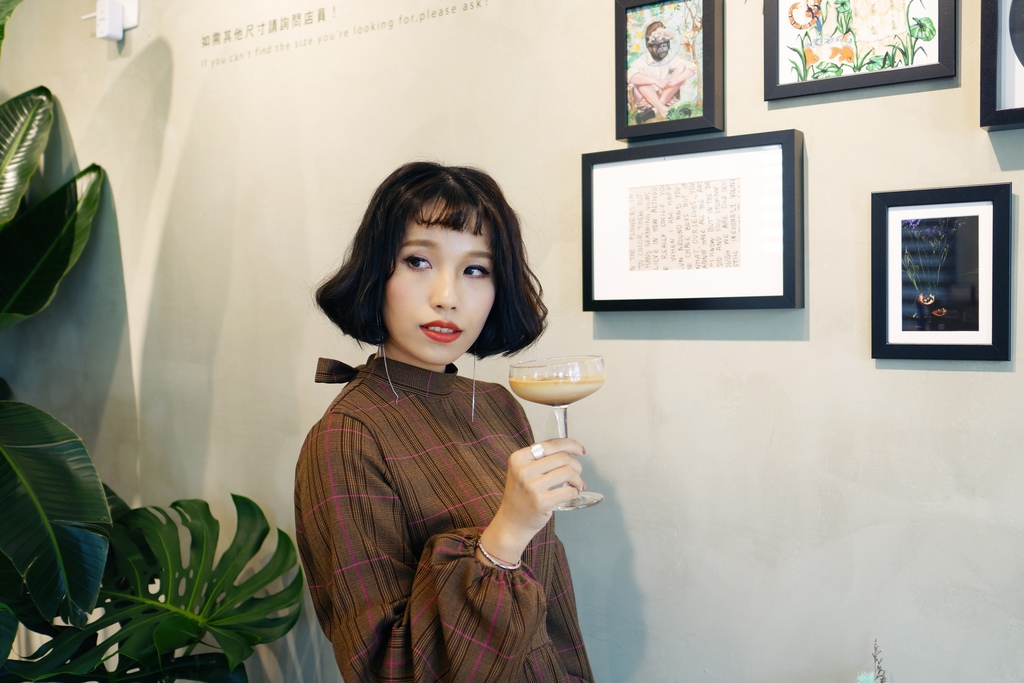 高雄服飾ｘ咖啡　姊妹淘的專屬更衣間！LADYGO Boutique x Coffee 平價服飾咖啡複合概念店３１Ａ.JPG