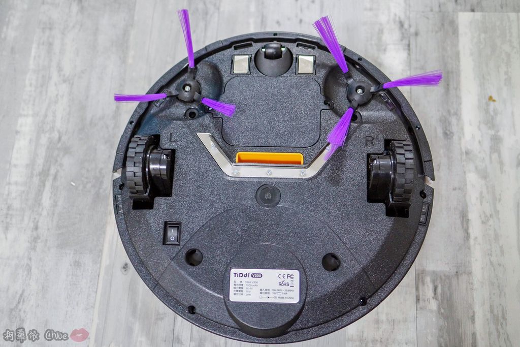 開箱 有了TiDdi鈦敵V300智能規劃掃地機器人 媽咪日常多了更多時間 水箱模組 掃地拖地難不倒 聰明的掃地機8.jpg