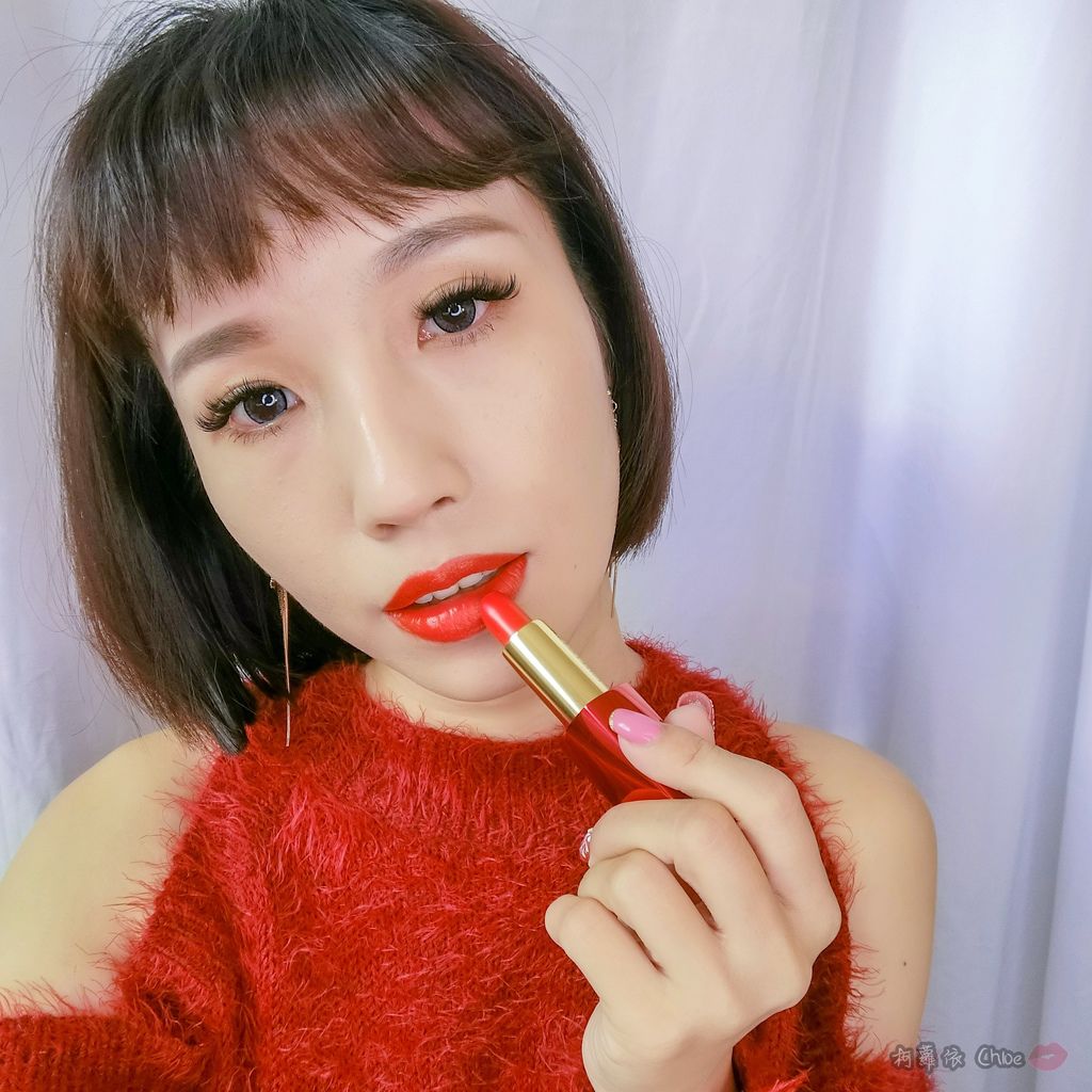 迎接2019火紅的新春豬年 ESTEE LAUDER 雅詩蘭黛 新春鴻運限定組 開啟鴻運好兆頭 全球限量發財紅限定唇膏17.jpg