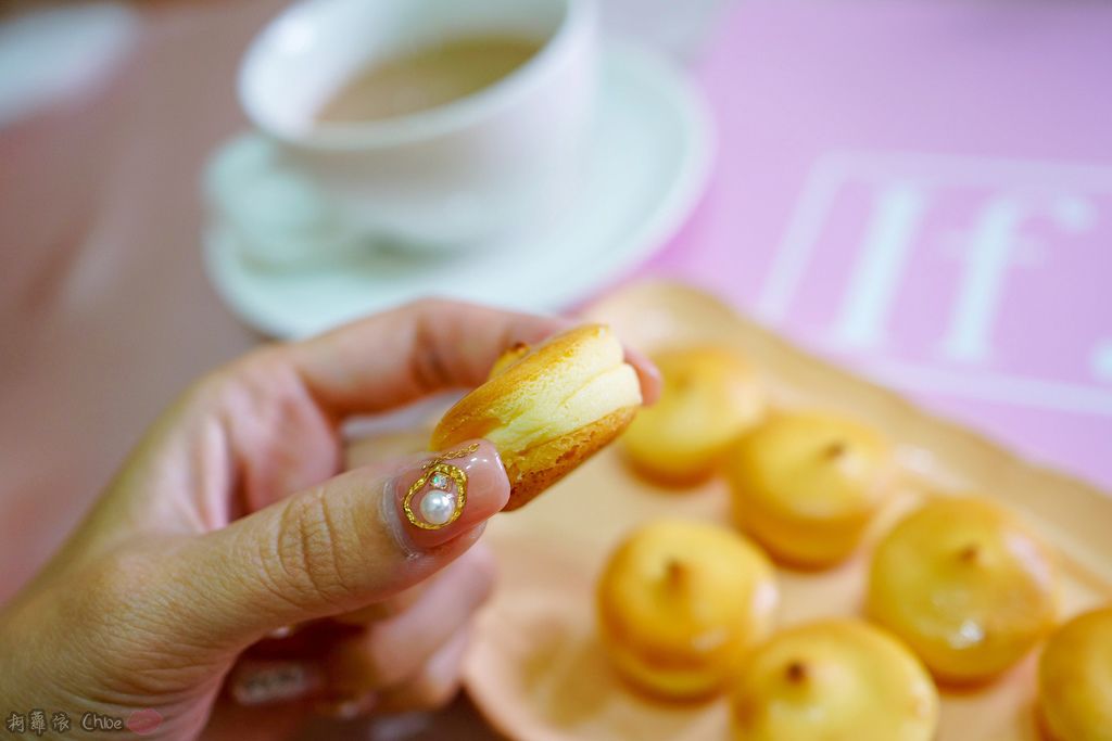 大溪美食｜杏芳食品經典乳酪球、天使蛋糕(抹茶伯爵茶)！桃園大溪必買美食推薦8.jpg