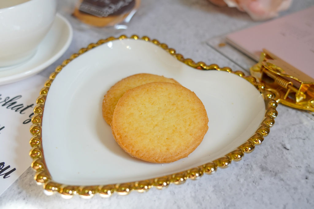 手工喜餅 Aunt Stella詩特莉手工餅乾 花宴系列花聚之美喜餅 傳遞最珍貴的祝福21.JPG