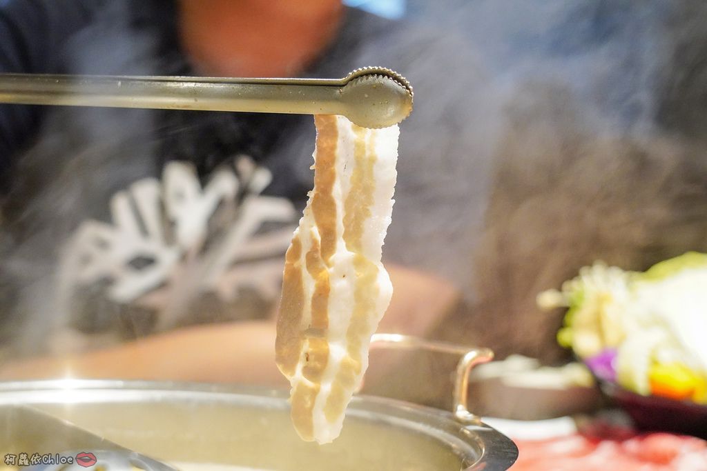 高雄火鍋 家庭聚餐推薦 和牛海鮮火鍋 澎湃浮誇系海鮮、巧克力和牛通通在舞古賀鍋物專門店 近瑞豐夜市24.jpg