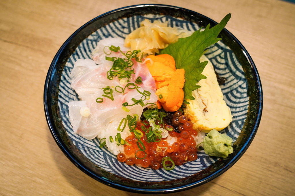 台中北屯 日式料理楓上屋 隱藏版三色丼飯必吃15.jpg