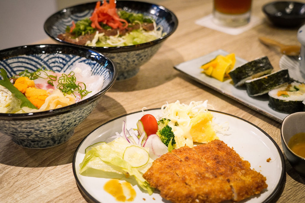 台中北屯 日式料理楓上屋 隱藏版三色丼飯必吃26.jpg