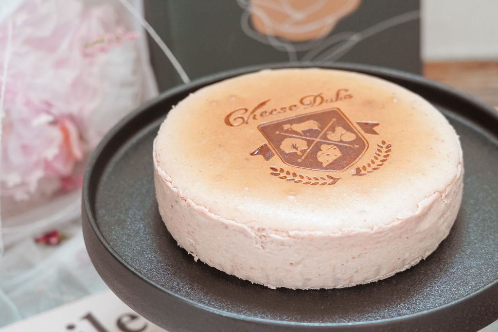 2020母親節蛋糕 起士公爵X吳寶春麥方店 最強聯名 南國玫瑰女王乳酪蛋糕6.jpg