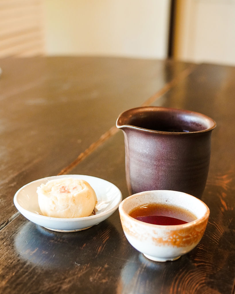 高雄旗山美食 六梅草堂 香食茶器禪風美學 無菜單料理餐廳 走進日式老屋體驗五感料理44.jpg