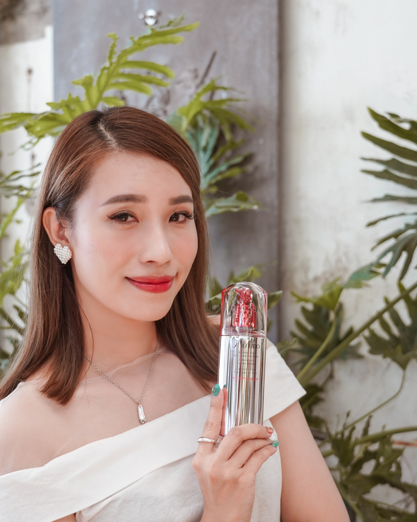 抗老保養品好評推薦 資生堂美力三重奏 緊緻彈嫩保濕有感 用過就回不去的資生堂小紅瓶6.jpg
