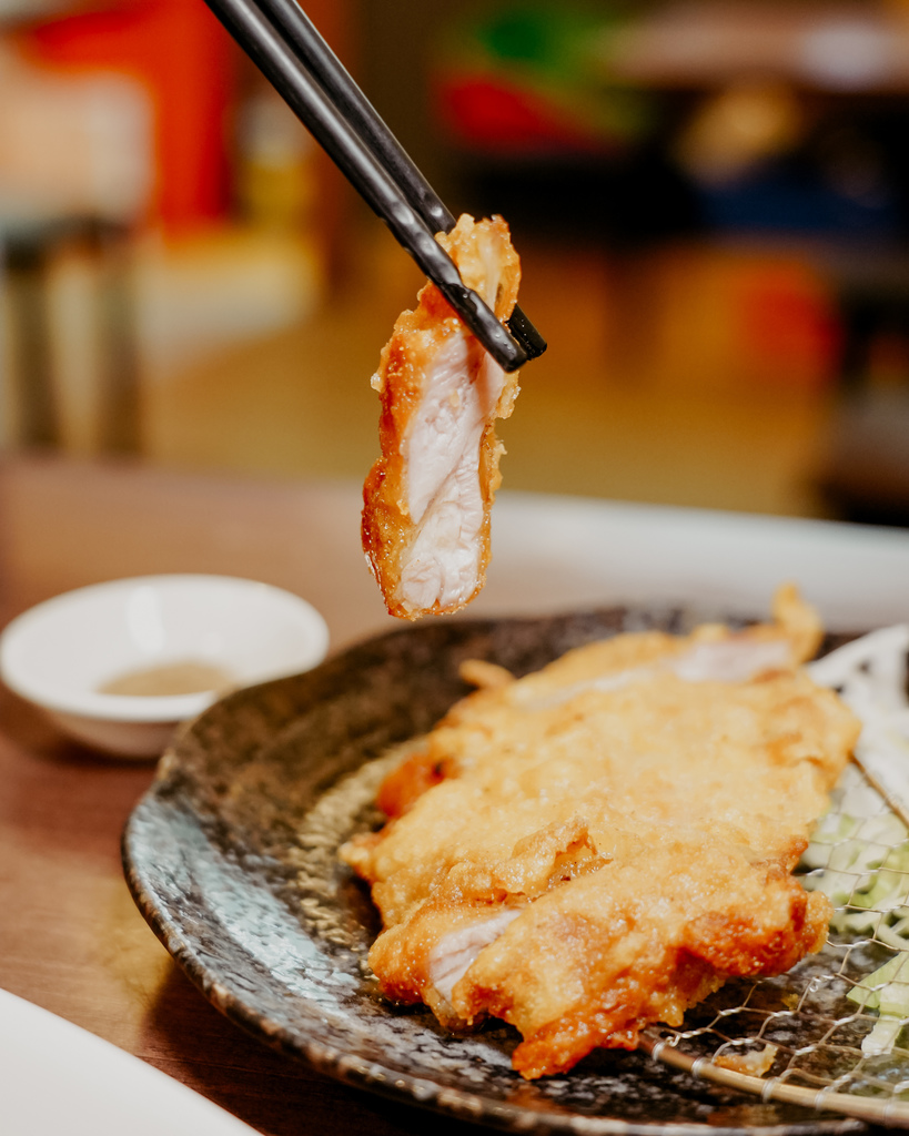 高雄丼飯推薦｜佐賀生魚片丼飯專門店 佐賀招牌海鮮丼必吃 新興區商業午餐 今天吃什麼APP32.jpg