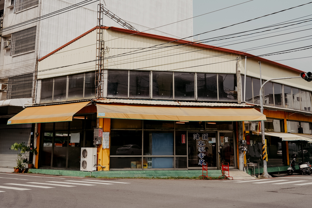 潮州美食 灘頭客家常菜 屏東潮州在地的好味道 滷豬腳、薑絲大腸、紅燒豆腐必點1.jpg